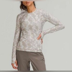 Lululemon Its Rulu Run Long Sleeve Shirt, size 6